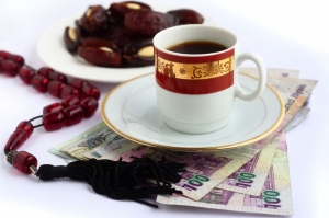 Bir Fincan Arap Kahvesi Ve Hurma 2 Lezzetler Kanvas Tablo