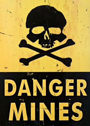 Danger Mines Retro & Motto Kanvas Tablo