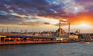 Galata Köprüsü İstanbul Dünyaca Ünlü Şehirler Kanvas Tablo