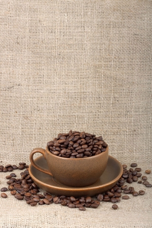 Kahve Cekirdekleri Ve Bir Fincan Kahve 9 Lezzetler Kanvas Tablo