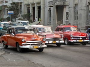 Küba Klasik Araçlar 2 Kanvas Tablo