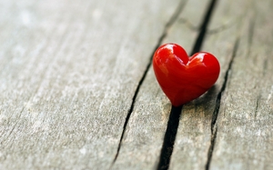 Küçük Sevimli Kırmızı Kalp Aşk & Sevgi Kanvas Tablo