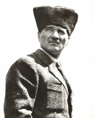 Mustafa Kemal Atatürk Portre-3 Kanvas Tablo