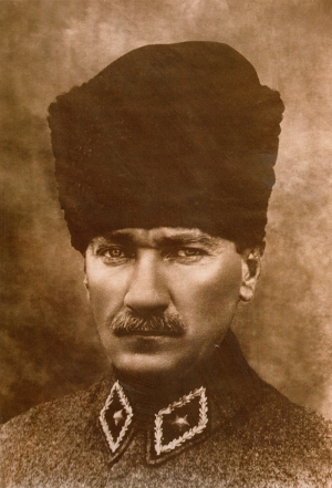 Mustafa Kemal Atatürk Portre-4 Kanvas Tablo