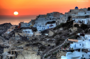 Santorini Gün Batımı Ada Manzarası  Renkli Evler Yunanistan Şehir Manzaraları Kanvas Tablo